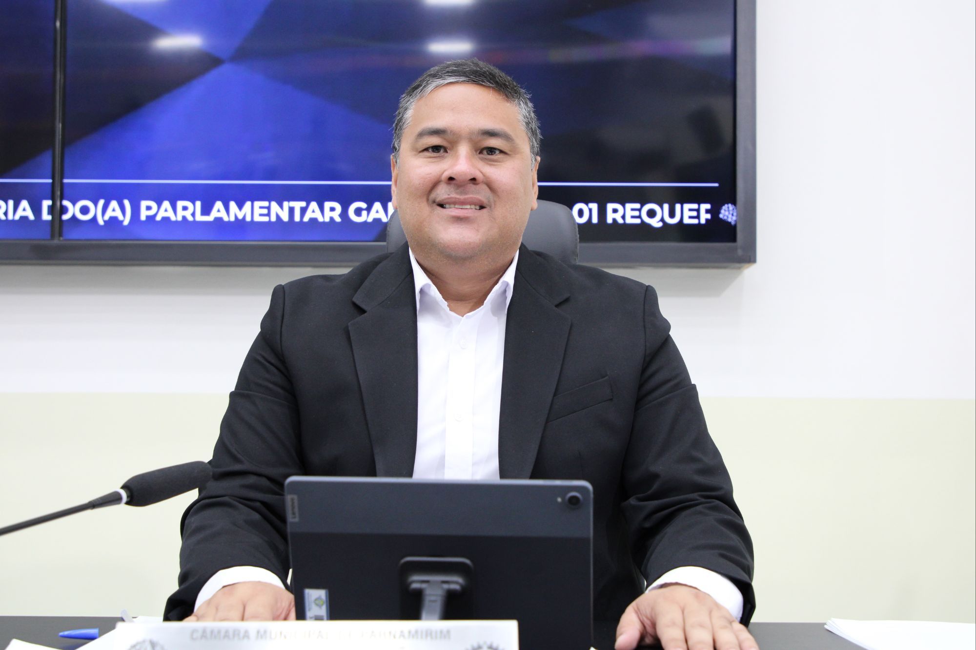 Vereador Eurico da Japão solicita melhorias no CMEI Romana Santiago em Parnamirim