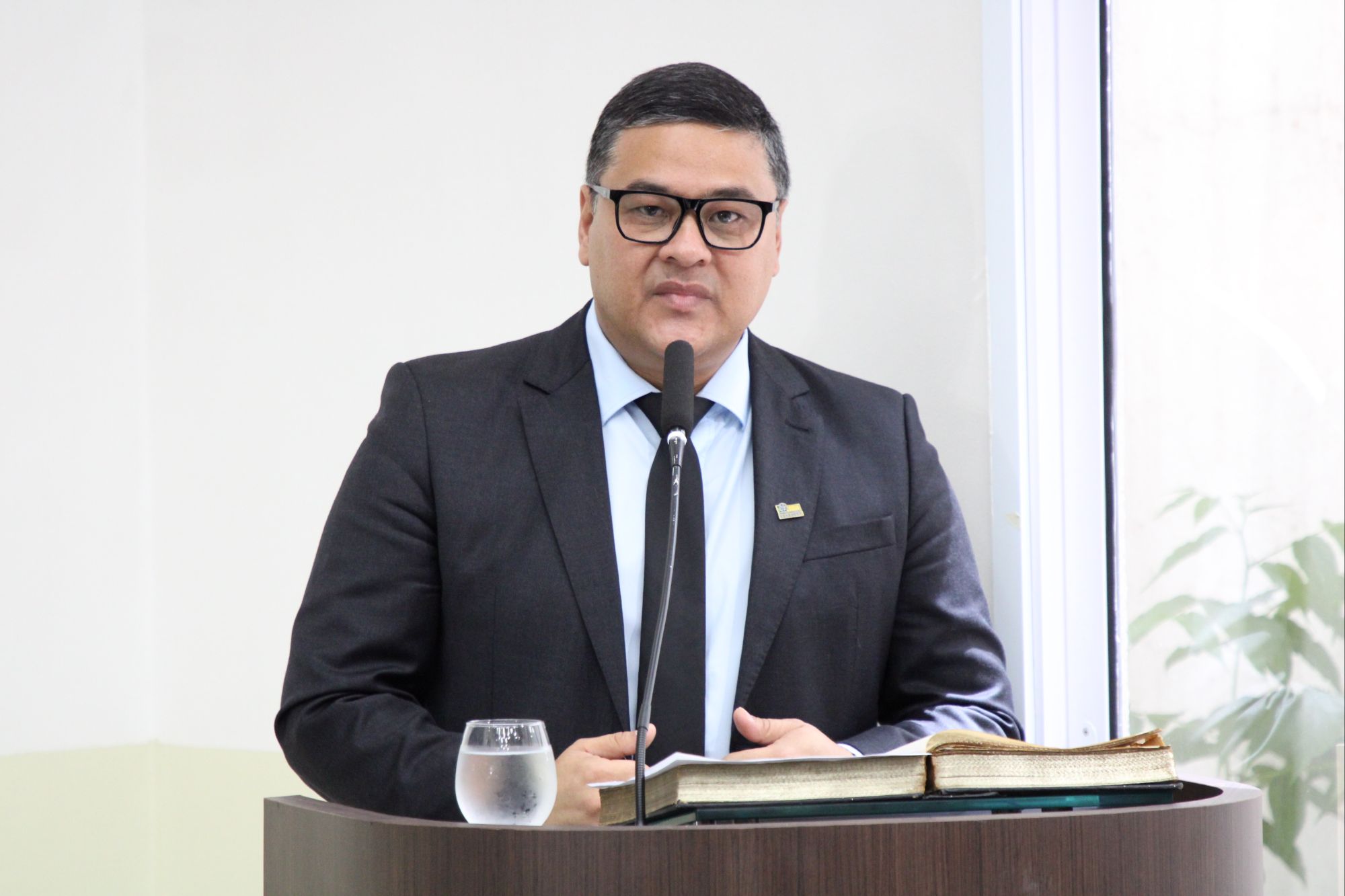 Vereador Eurico da Japão solicita recuperação do calçamento na Rua da Consolação, em Emaús