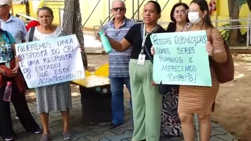 Sem receber bolsas de colostomia, pacientes no RN recorrem a sacolas de supermercado
