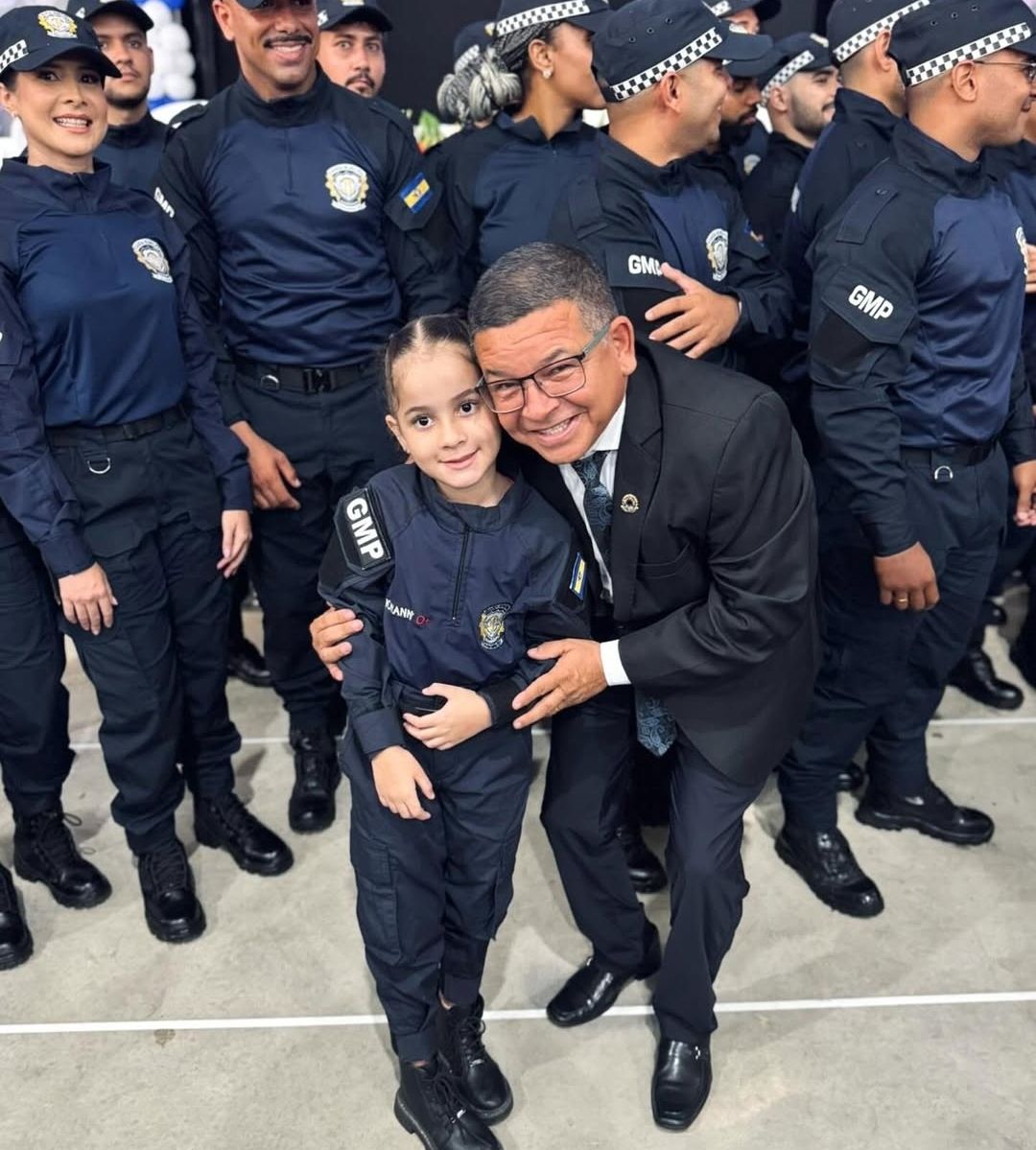 Vereador Serginho prestigia posse dos novos guardas municipais de Parnamirim