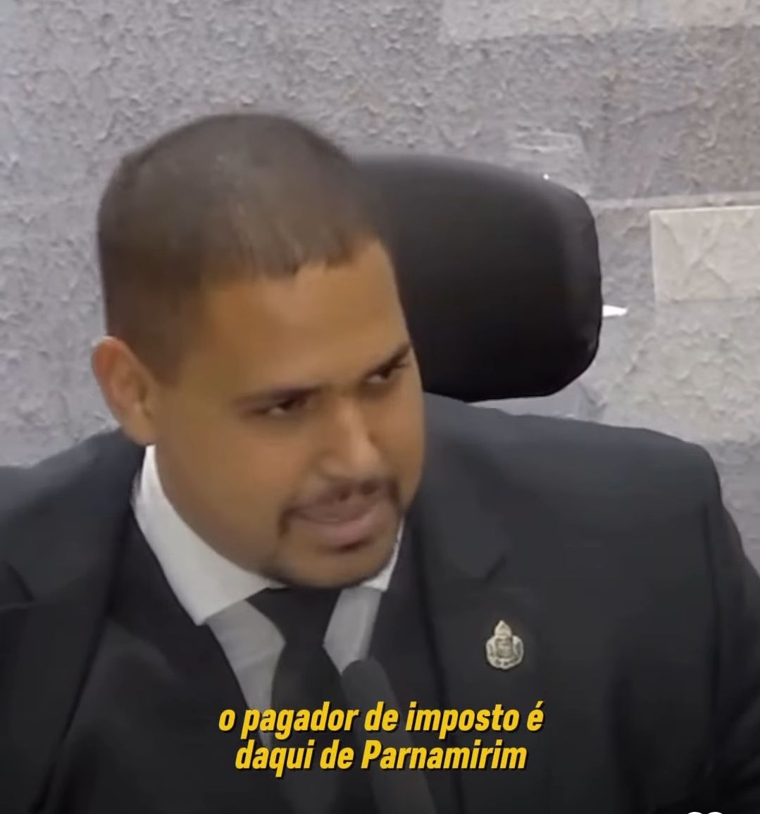 “Independente de ser responsabilidade da prefeitura ou do estado, o pagador de imposto é de Parnamirim; o município tem que resolver”, cobra vereador sobre estrada intransitável