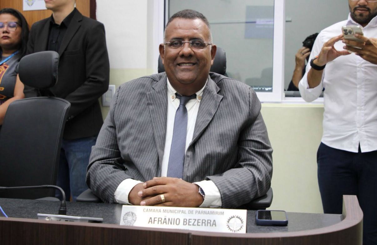 Vereador Afrânio reitera pedido por mão única em via do Parque das Orquídeas