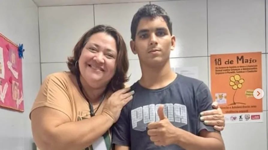 Relato de conselheira tutelar mostra trajetória de abandono do jovem morto após invadir jaula de leoa