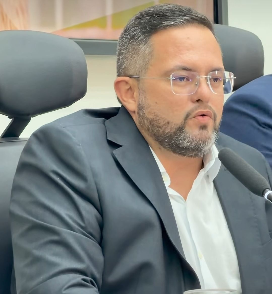 Em discurso, vereador Jonas Godeiro destaca trajetória e conquistas na causa animal