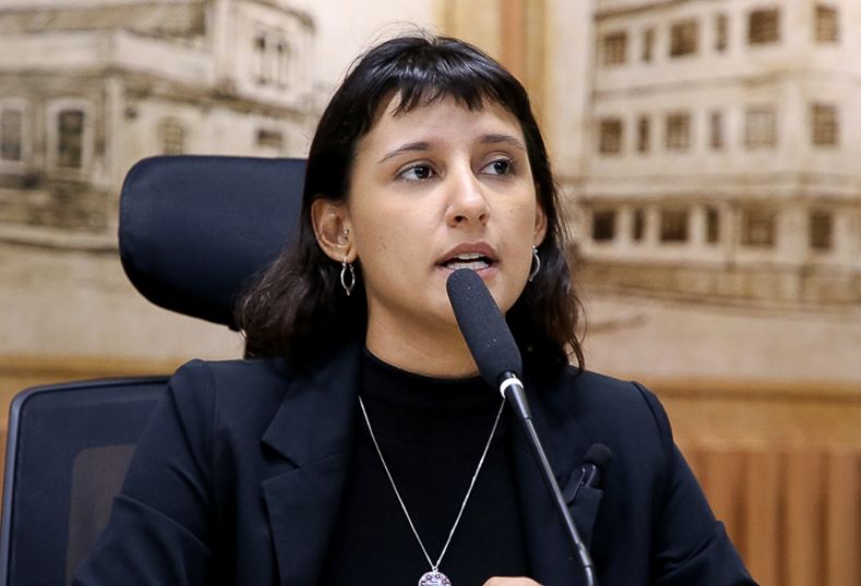 Por 15 votos contra 9, Câmara de Natal decide manter processo que pede a cassação de Brisa