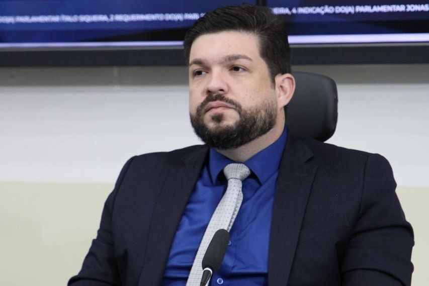 Na abertura dos trabalhos da Comissão de Cultura e Desporto, Vereador Rodrigo Cruz mantem discurso firme e com foco em resultados