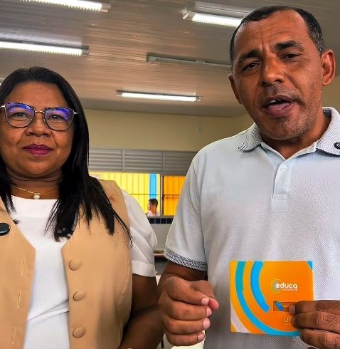 “Educação que transforma vidas”: vereador Marquinhos da Climep participa da entrega do Cartão Educa Parnamirim