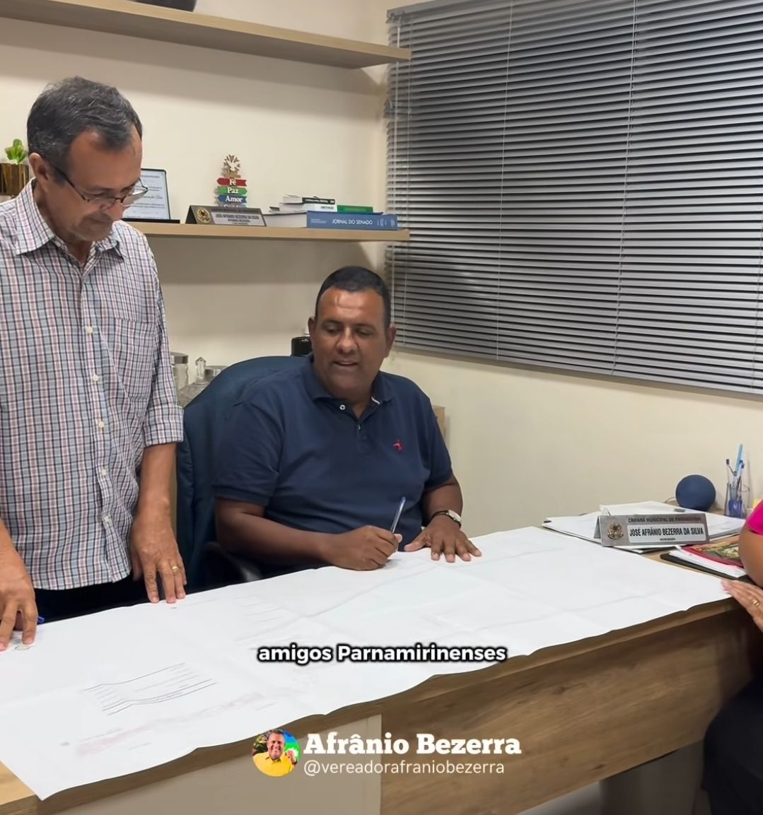AFRÂNIO REFORÇA AVANÇO DA PAVIMENTAÇÃO DA AVENIDA DR. LUIZ ANTÔNIO
