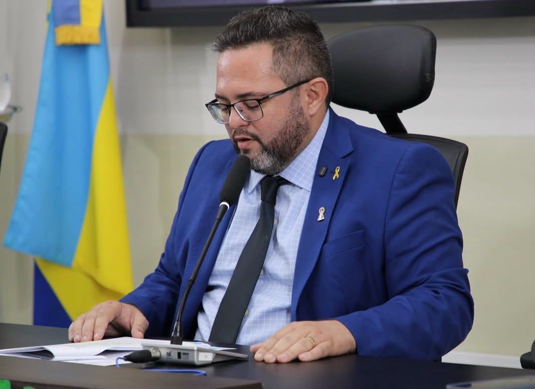 DR. JONAS GODEIRO APRESENTA PROJETO PARA AMPLIAR TRANSPARÊNCIA NA SAÚDE PÚBLICA DE PARNAMIRIM
